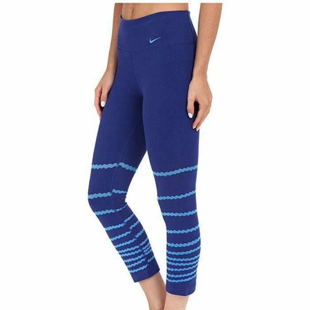 NIKE WOMEN DRI-FIT TRAINING LEGEND TIGHT CAPRI